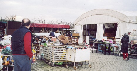 foto del mercatino all'aperto
